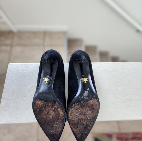 Prada black suede heels - Picture 3 of 3